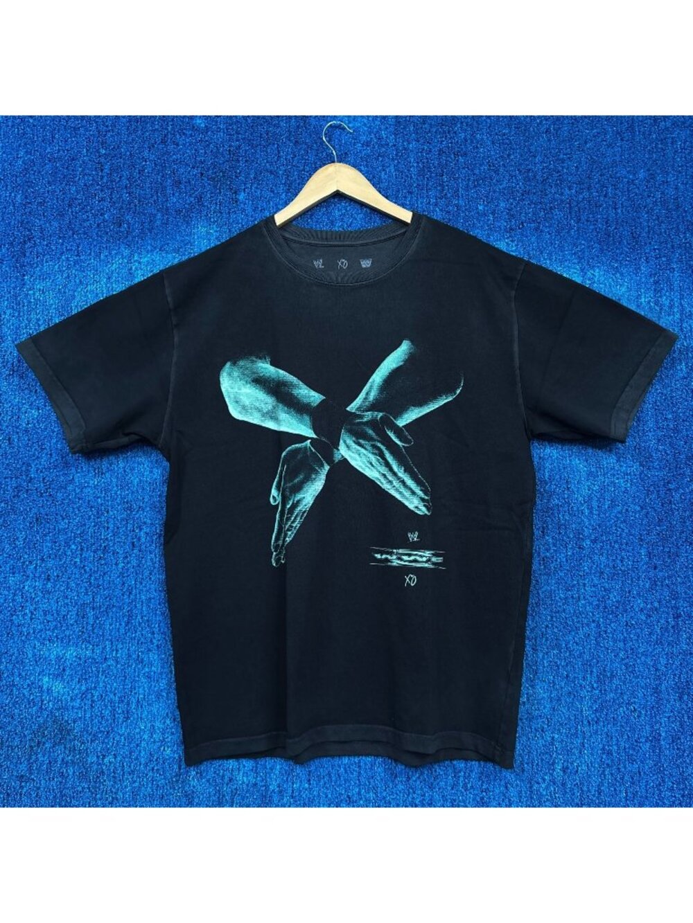 WWE x XO The Weeknd D-Generation X Suck It DX Slogan Tee XL